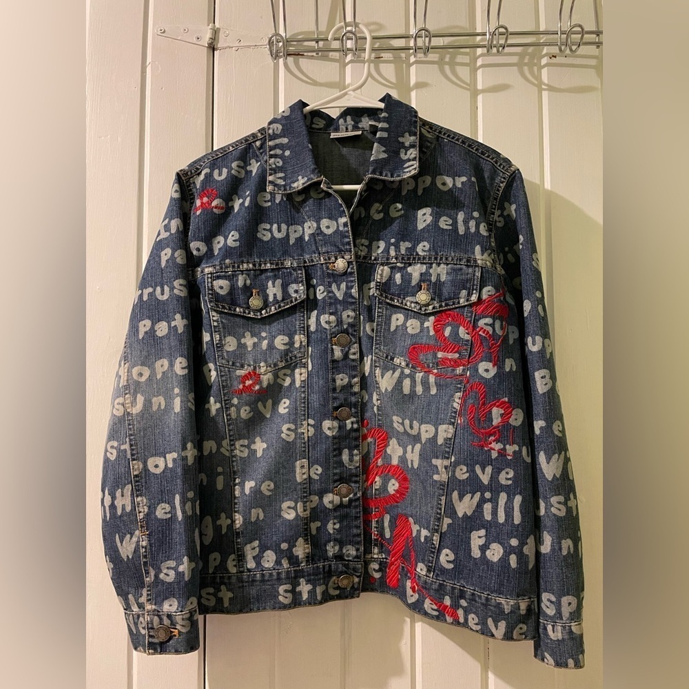 Chicos graffiti Jean jacket size 0=size small like new